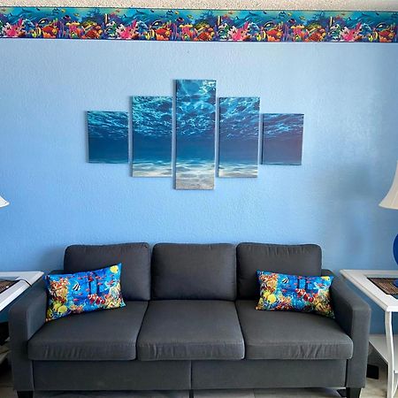 Appartement Ocean Breeze - Direct Ocean Front-Pool Is Open à Daytona Beach Extérieur photo