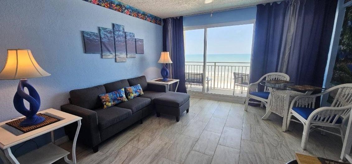 Appartement Ocean Breeze - Direct Ocean Front-Pool Is Open à Daytona Beach Extérieur photo