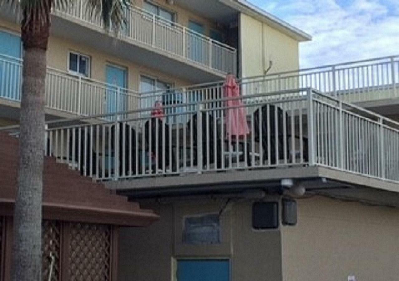 Appartement Ocean Breeze - Direct Ocean Front-Pool Is Open à Daytona Beach Extérieur photo