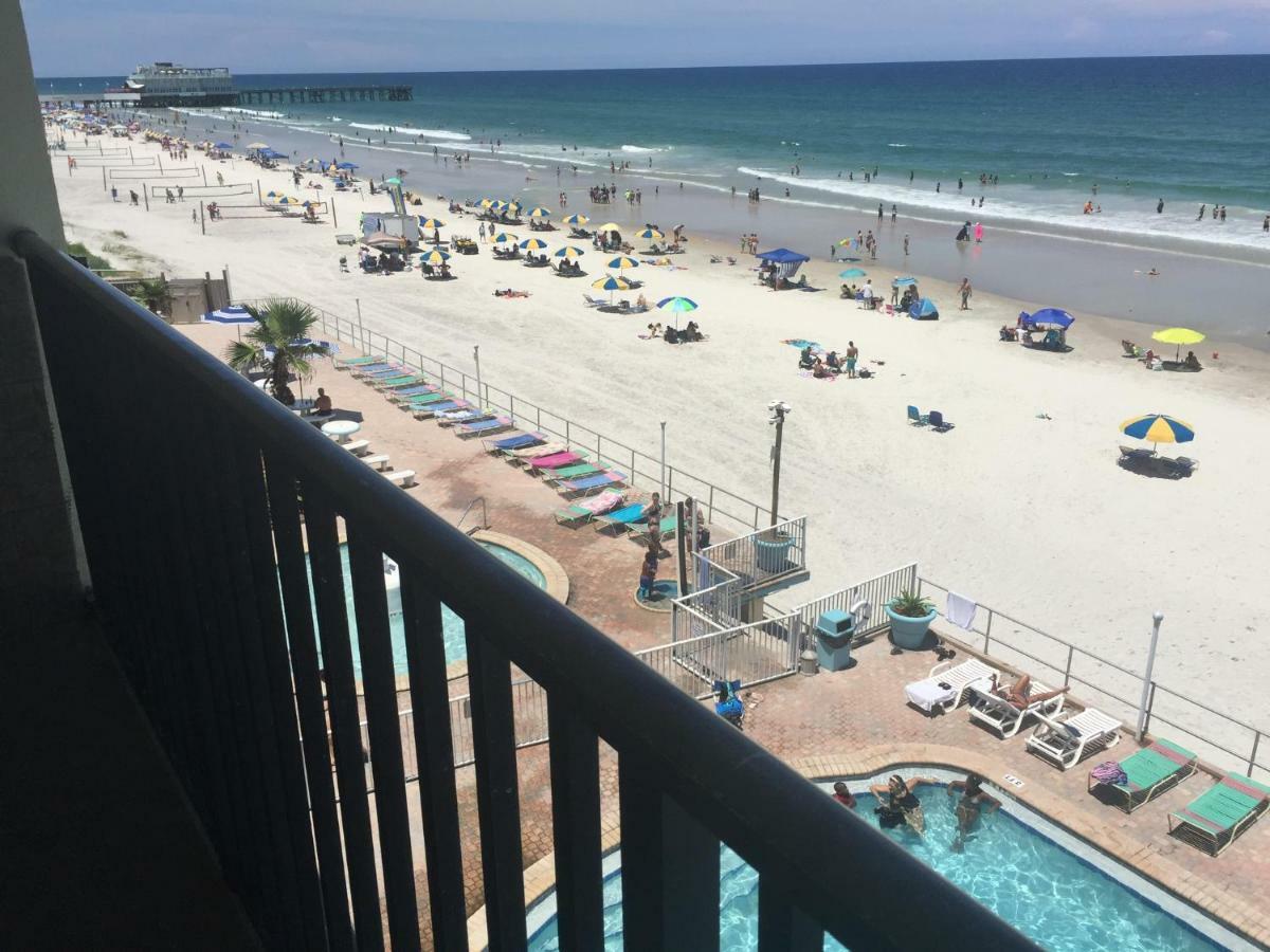 Appartement Ocean Breeze - Direct Ocean Front-Pool Is Open à Daytona Beach Extérieur photo