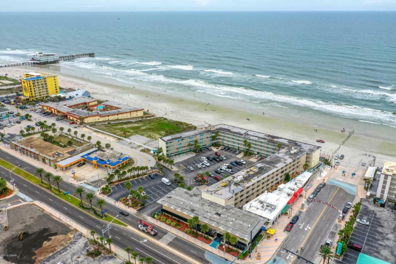 Appartement Ocean Breeze - Direct Ocean Front-Pool Is Open à Daytona Beach Extérieur photo